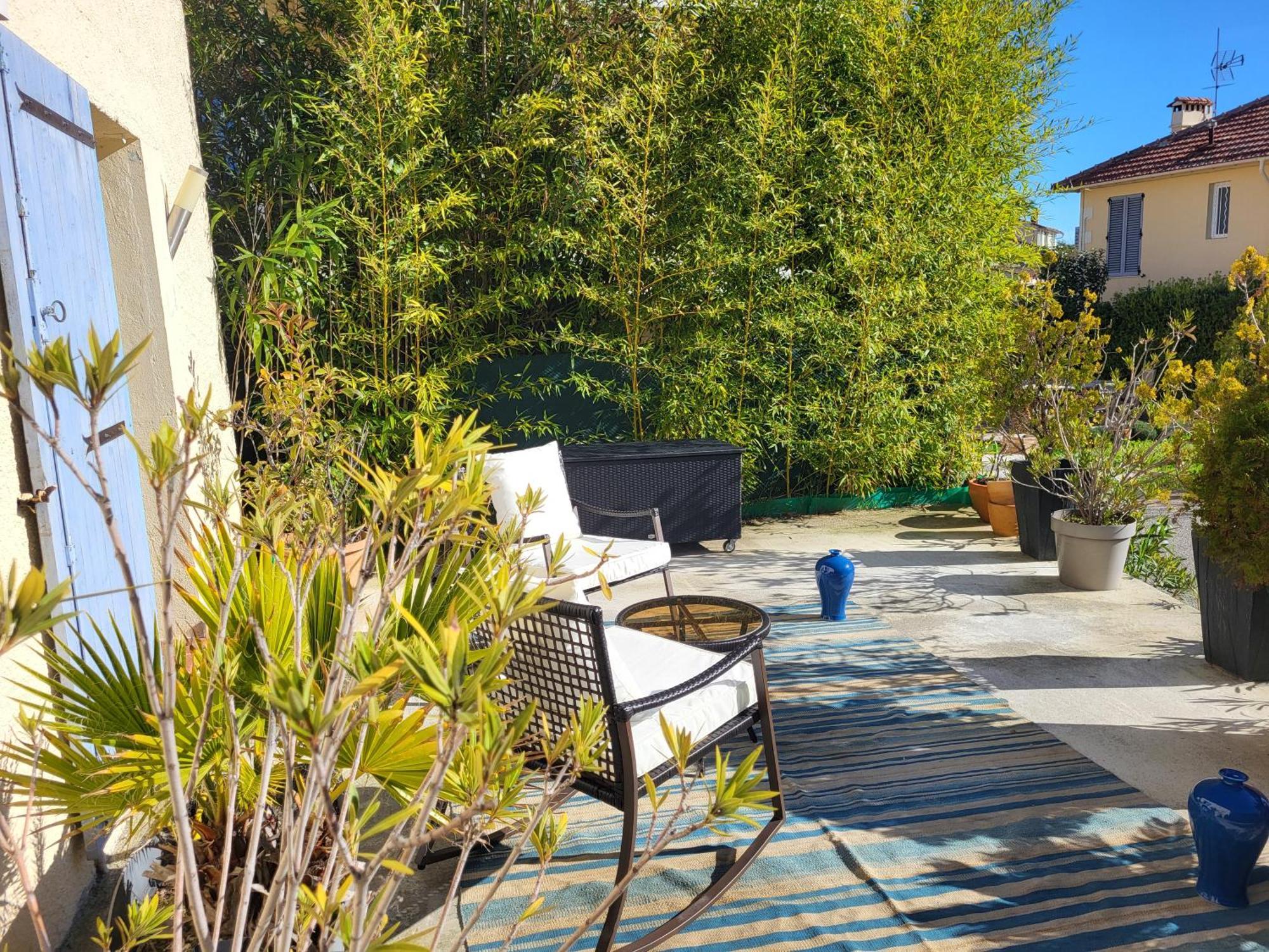Studio Independant Avec Terrasse A Juan Les Pins Antibes Eksteriør bilde