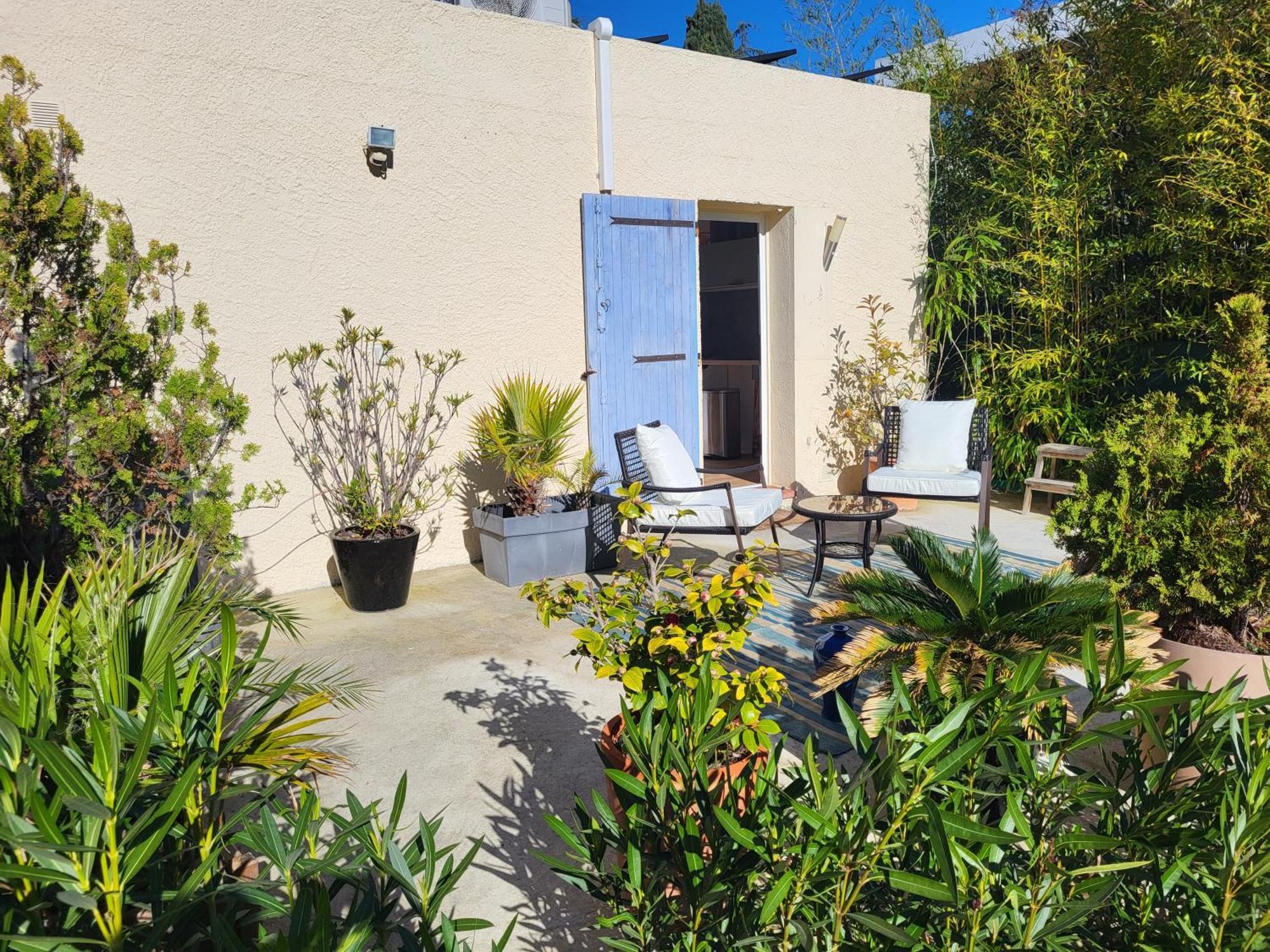 Studio Independant Avec Terrasse A Juan Les Pins Antibes Eksteriør bilde